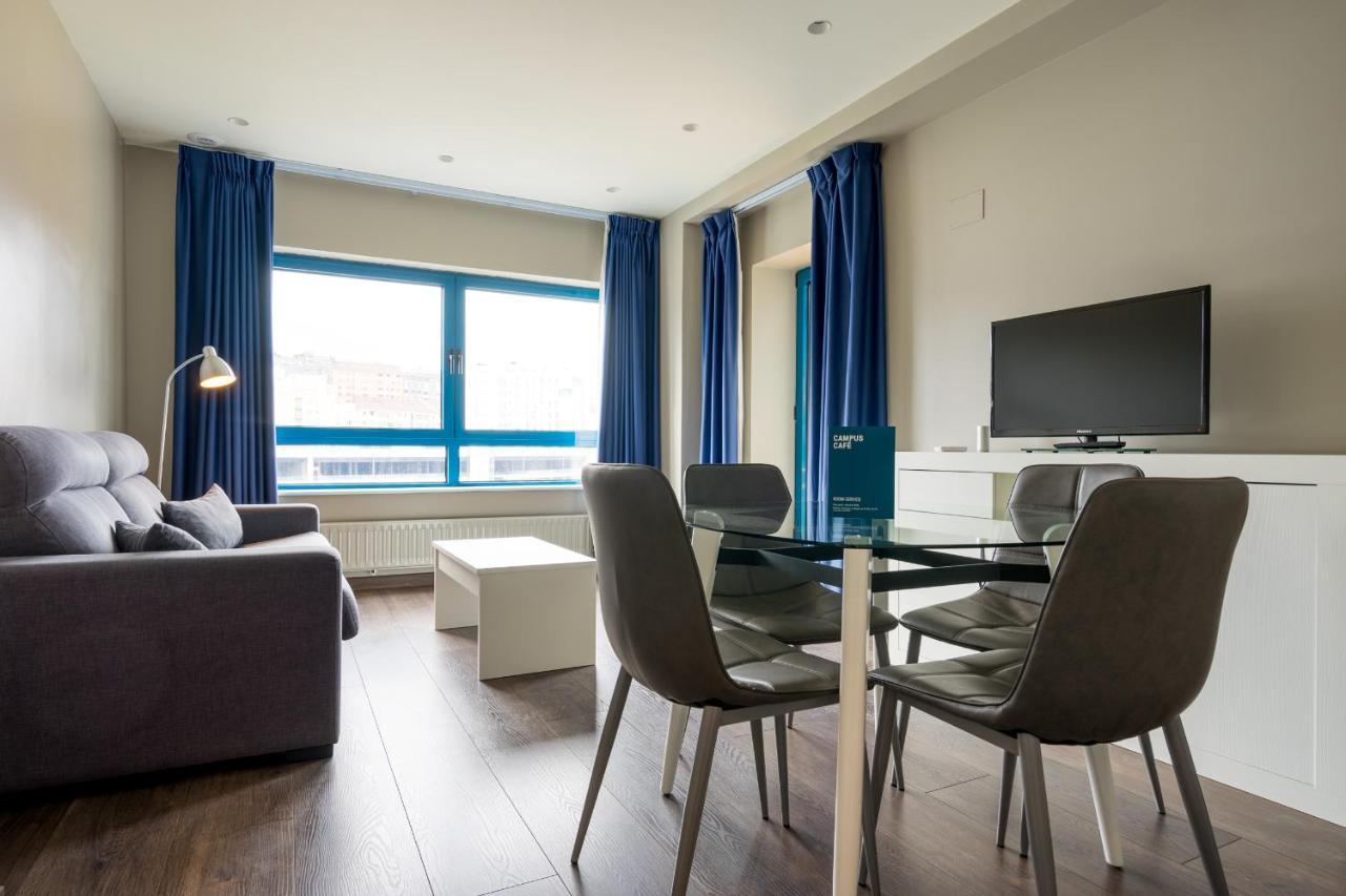 Aparthotel Campus Oviedo Bagian luar foto